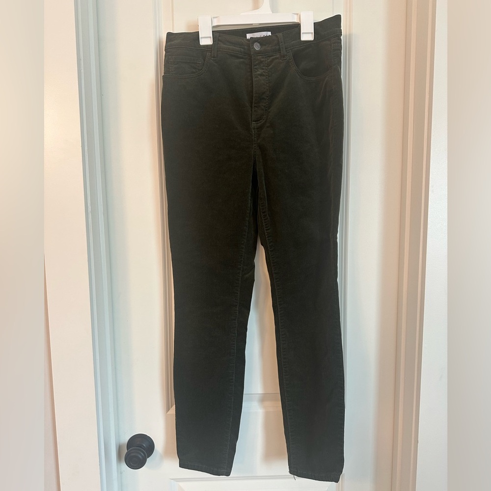 LOFT Skinny Corduroy Pants Dark Olive Green (Wild Moss) size 28